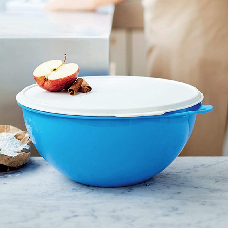 Tupperware Thatsa Bowl 19-cup in Salt Water Taffy Blue by Tupperware - Image 2